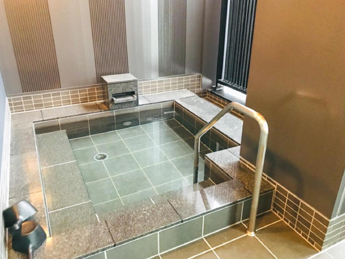 Natural Hot Spring Hotel Livemax Premium Хиросима Экстерьер фото